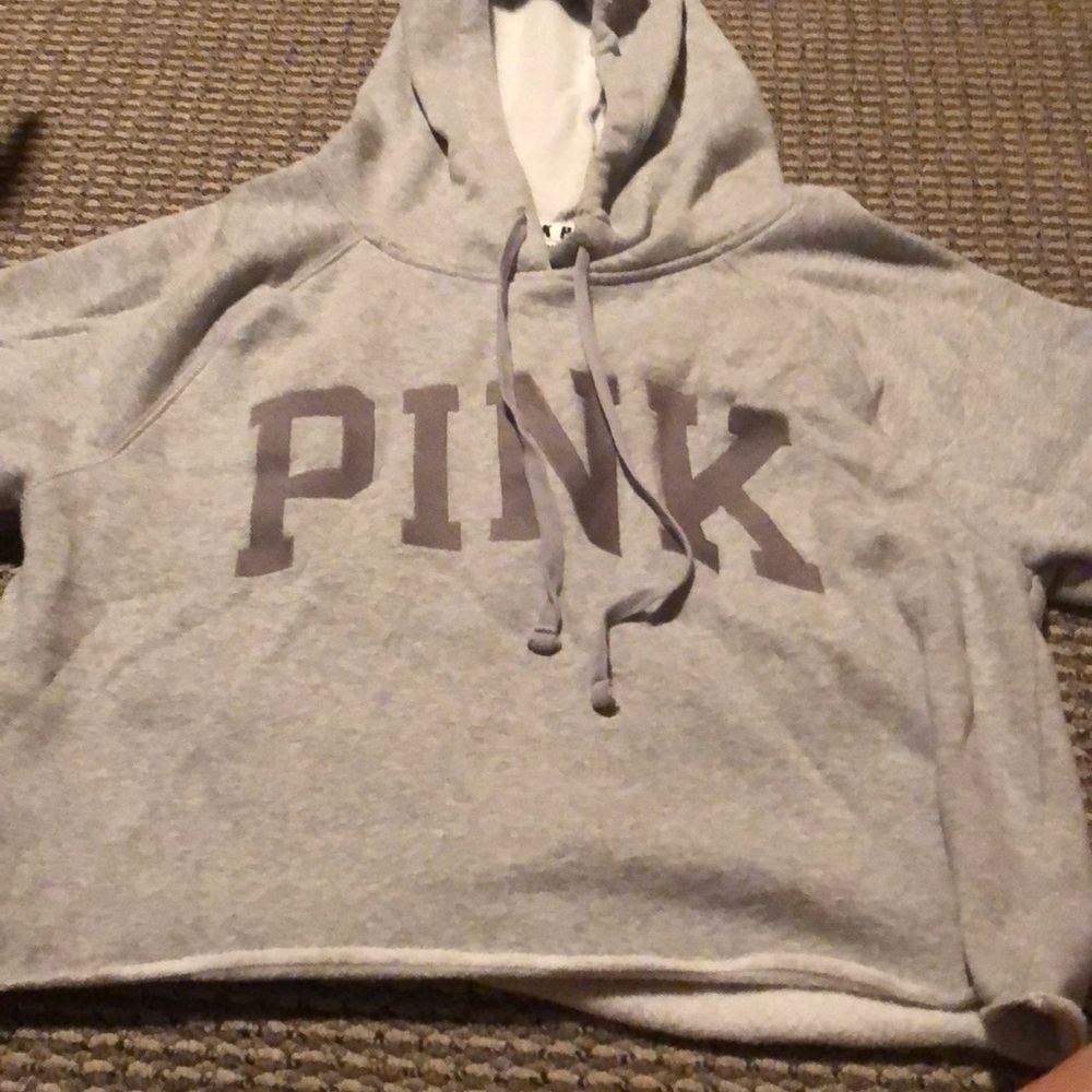Short sleeve hoodie